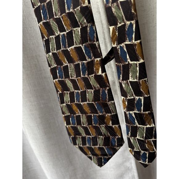 Vintage Britches of Georgetowne Silk Tie – Geometric Mid-Century Pattern - Picture 5 of 7
